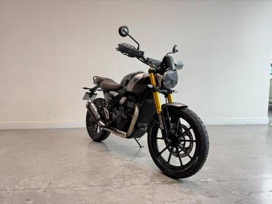 TRIUMPH SCRAMBLER 400 X TRIUMPH SCRAMBLER 400 X